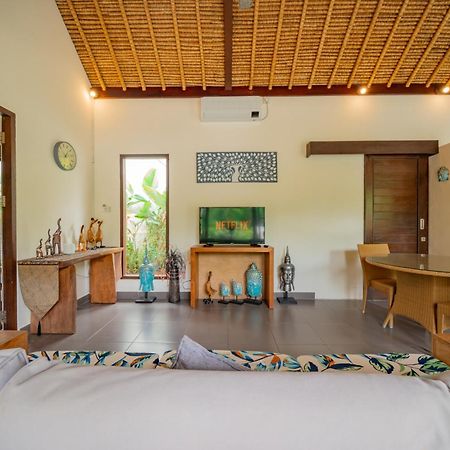 Bali Sunyi Villas Jimbaran Exterior foto