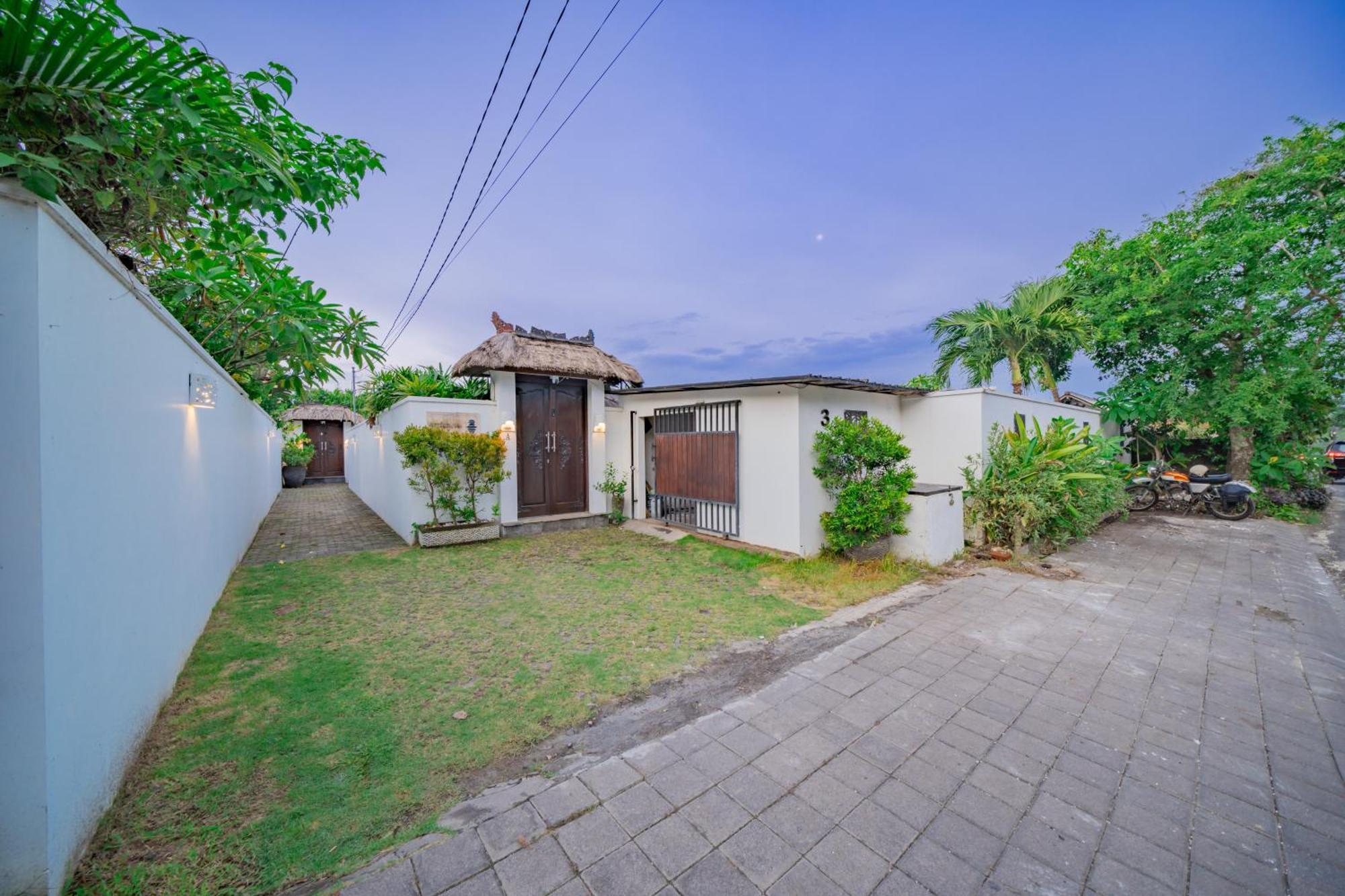 Bali Sunyi Villas Jimbaran Exterior foto