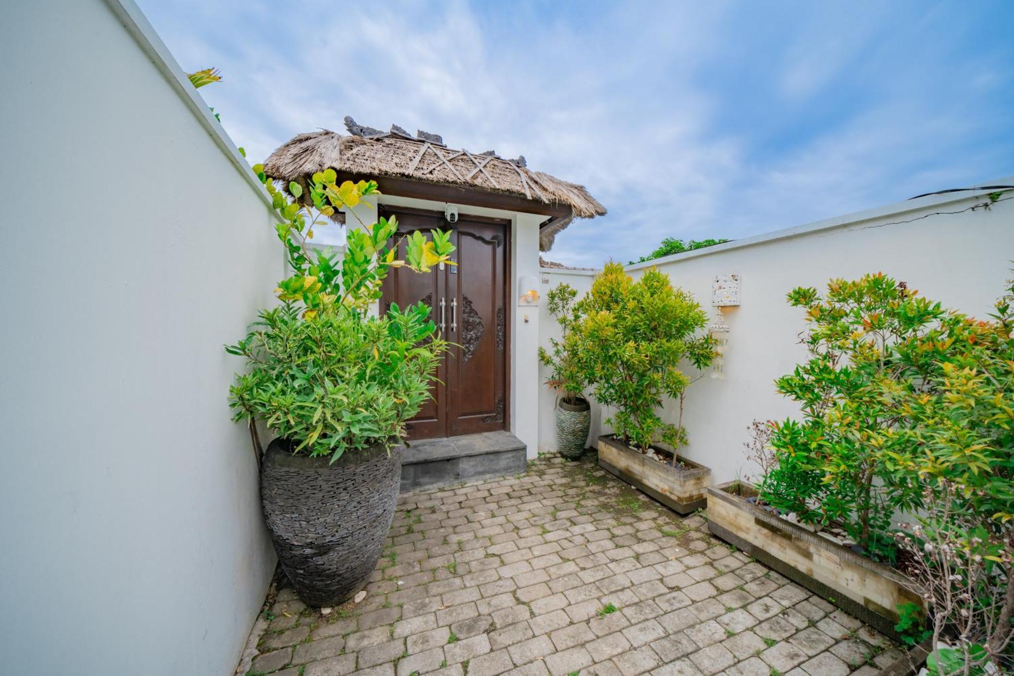 Bali Sunyi Villas Jimbaran Exterior foto