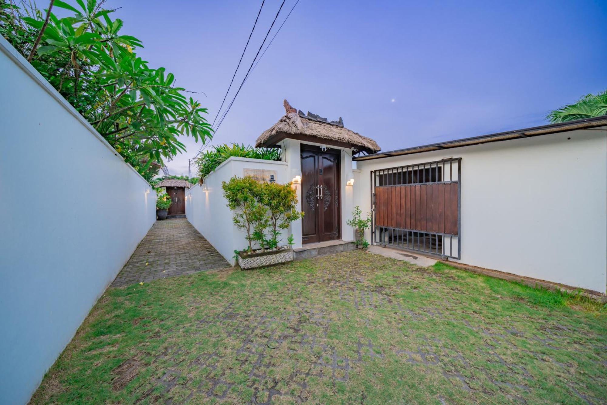 Bali Sunyi Villas Jimbaran Exterior foto