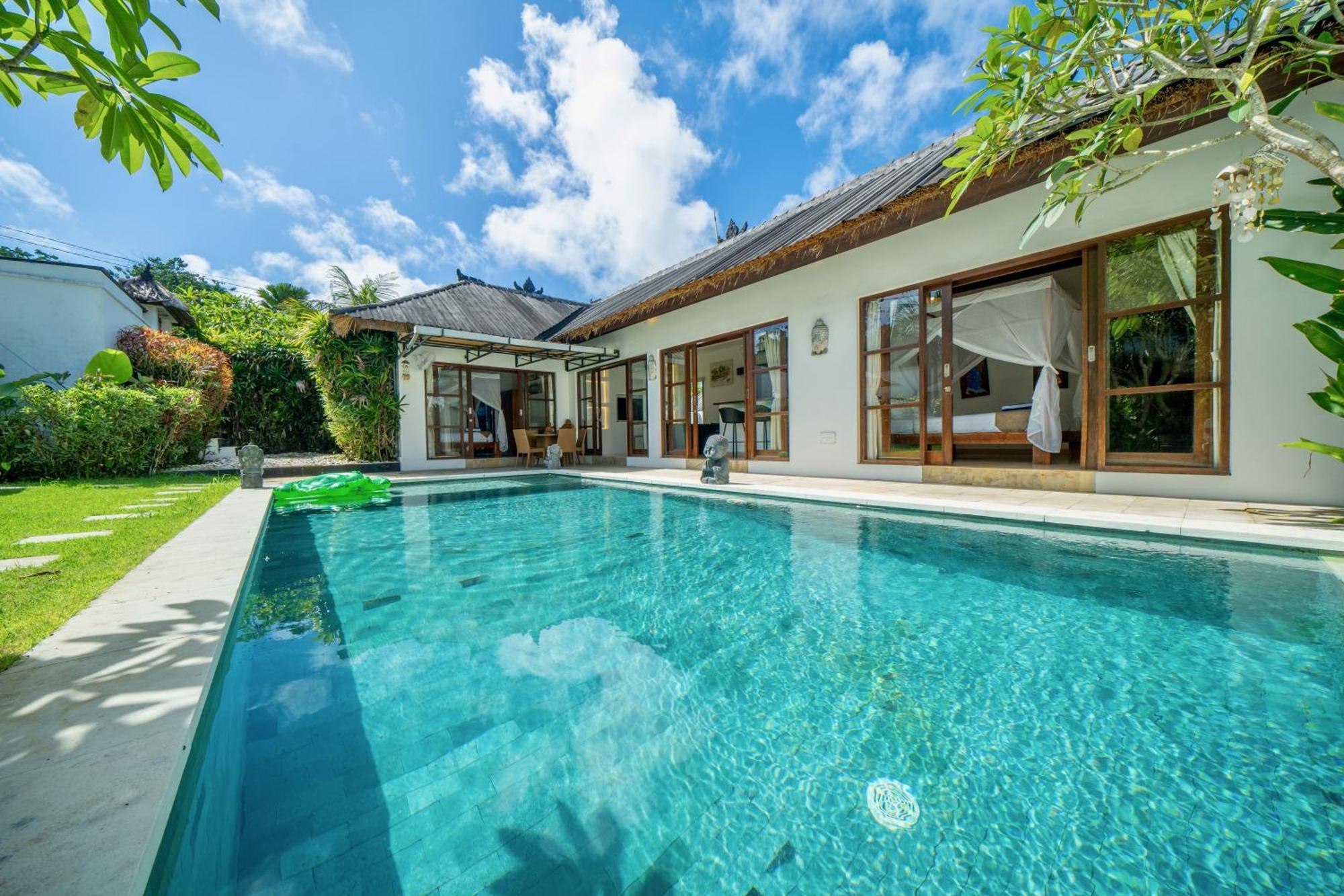 Bali Sunyi Villas Jimbaran Exterior foto